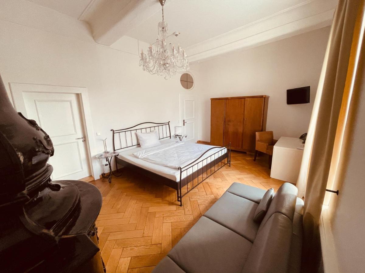 Schlossparkhotel Mariakirchen Arnstorf Bagian luar foto