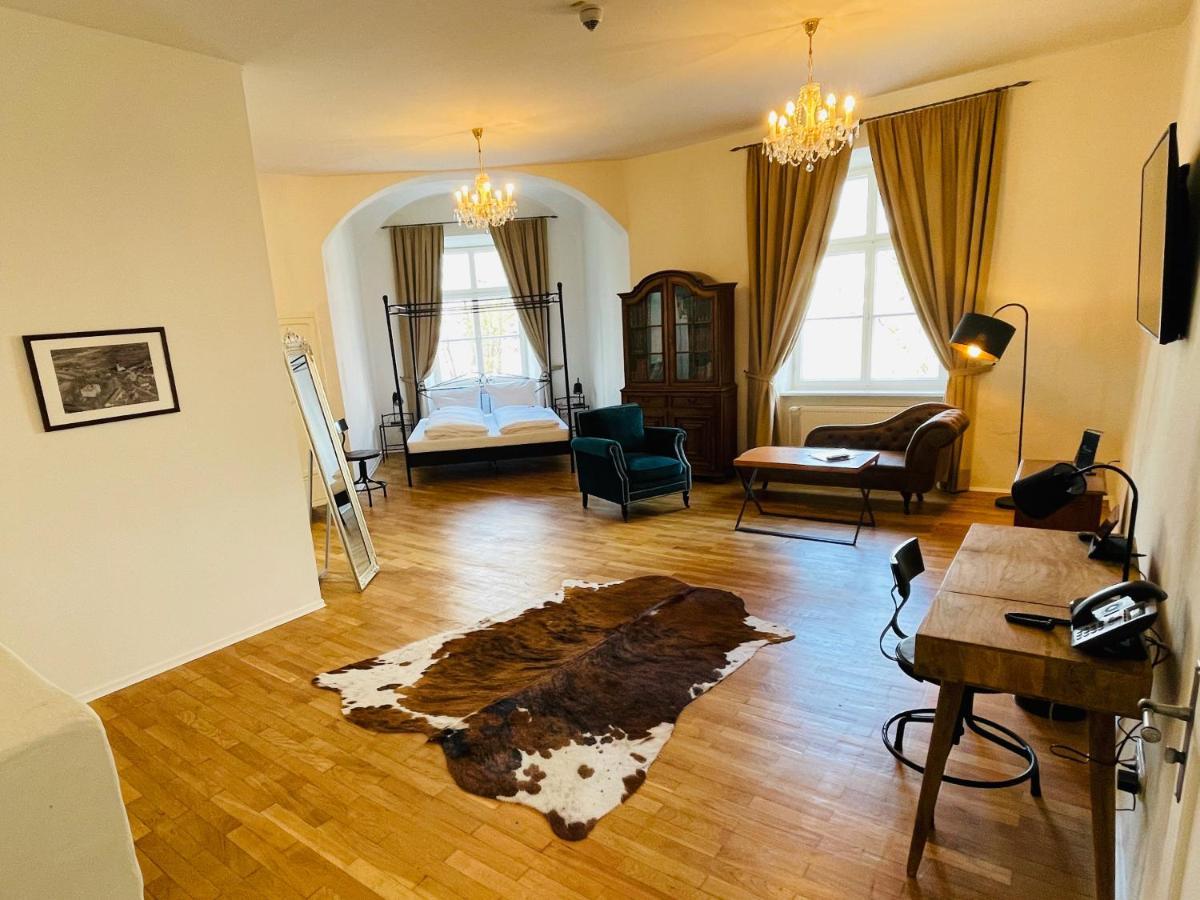 Schlossparkhotel Mariakirchen Arnstorf Bagian luar foto