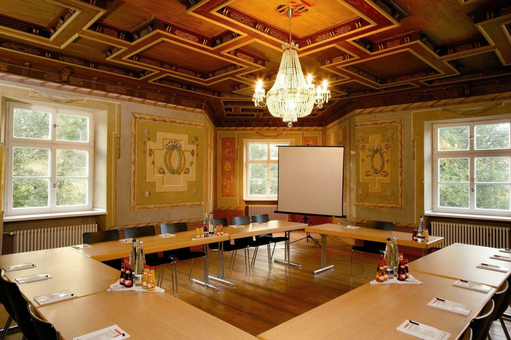 Schlossparkhotel Mariakirchen Arnstorf Bagian luar foto